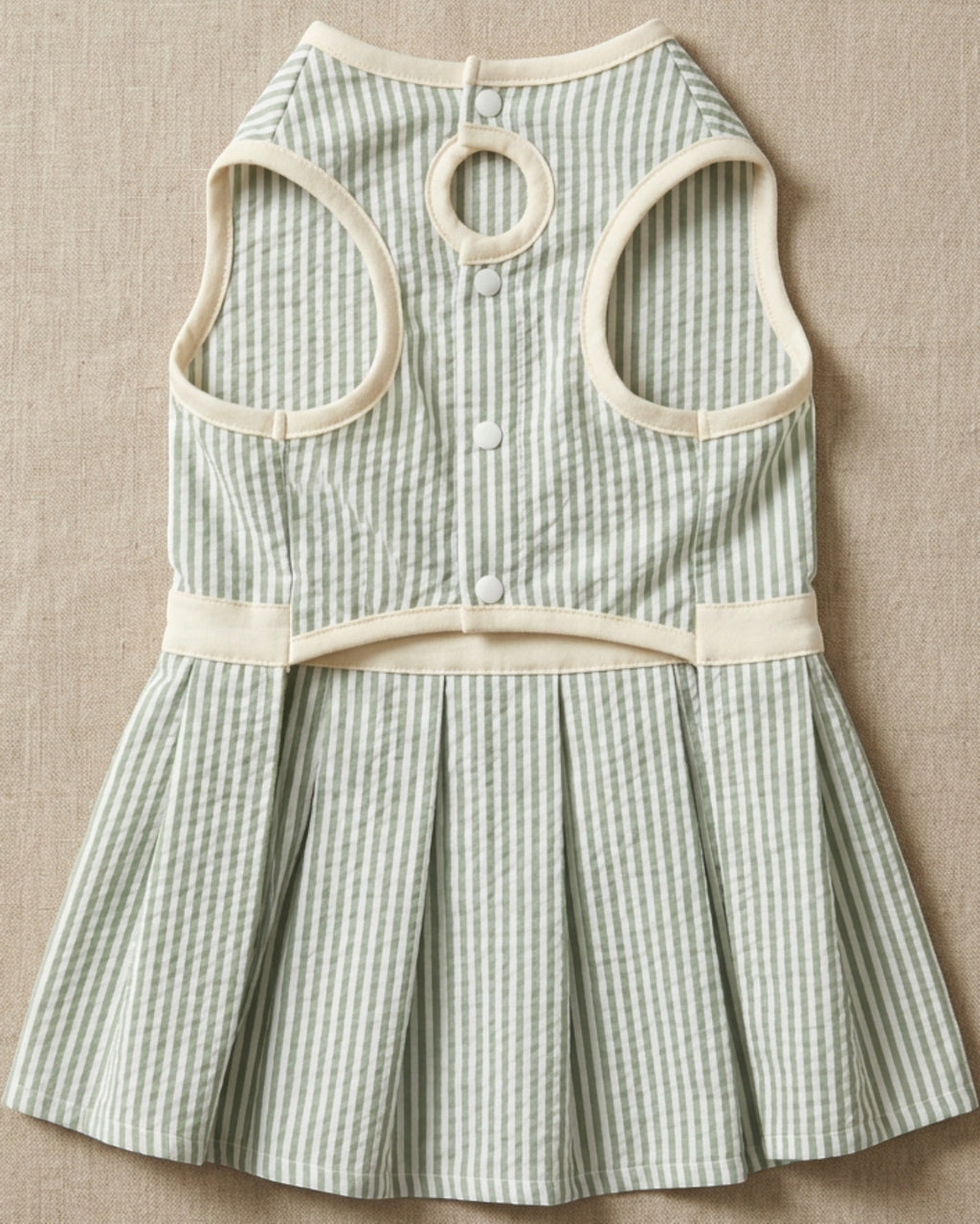 Jrpxf Seersucker Pleated Pet Dress Large Sage White - Lifestyle view